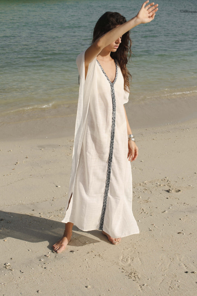 Robe de plage en lin Maya Ecru