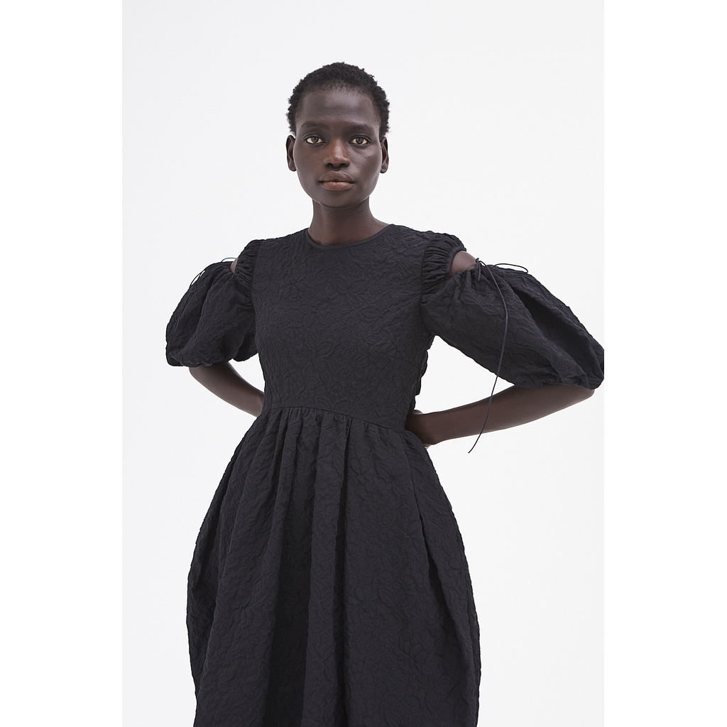 Matelassé puff sleeve dress with tulip skirt