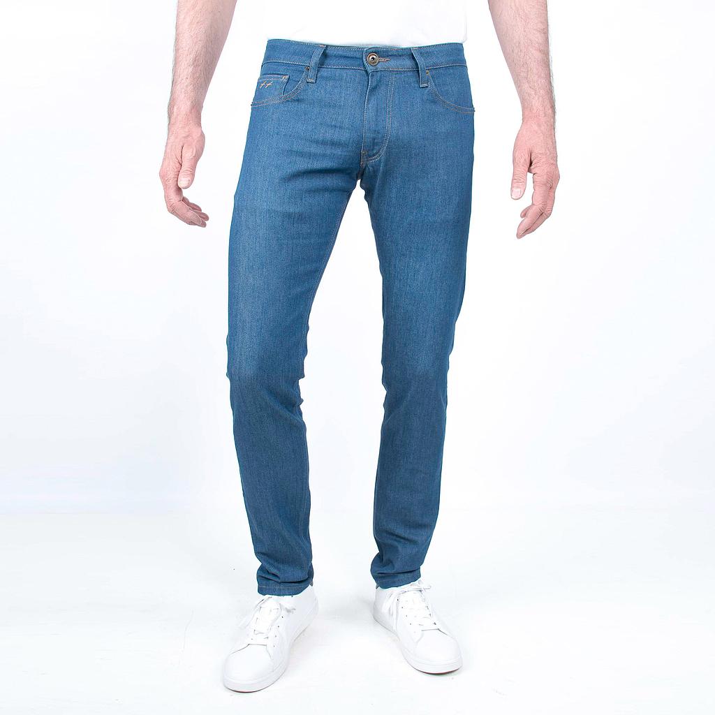 L32 Sky Blue Alex