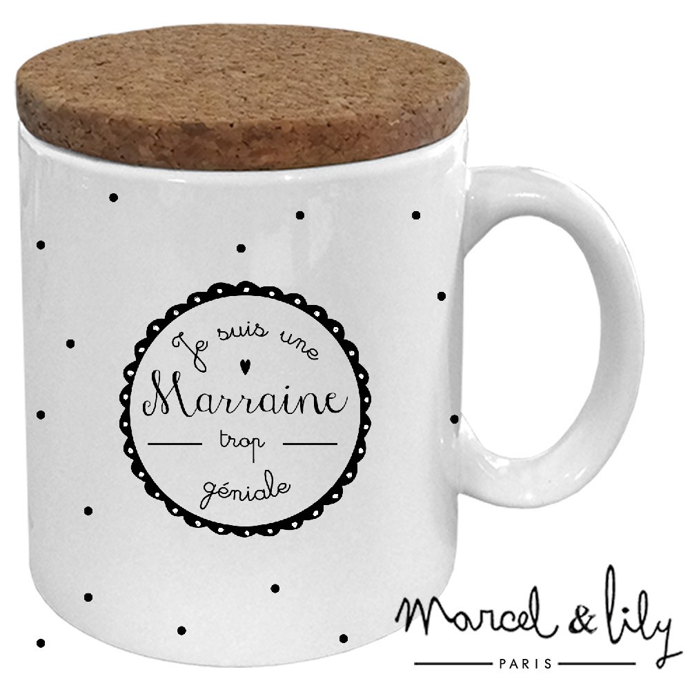 Mug avec son couvercle en liège  "Je suis une Marraine trop géniale"