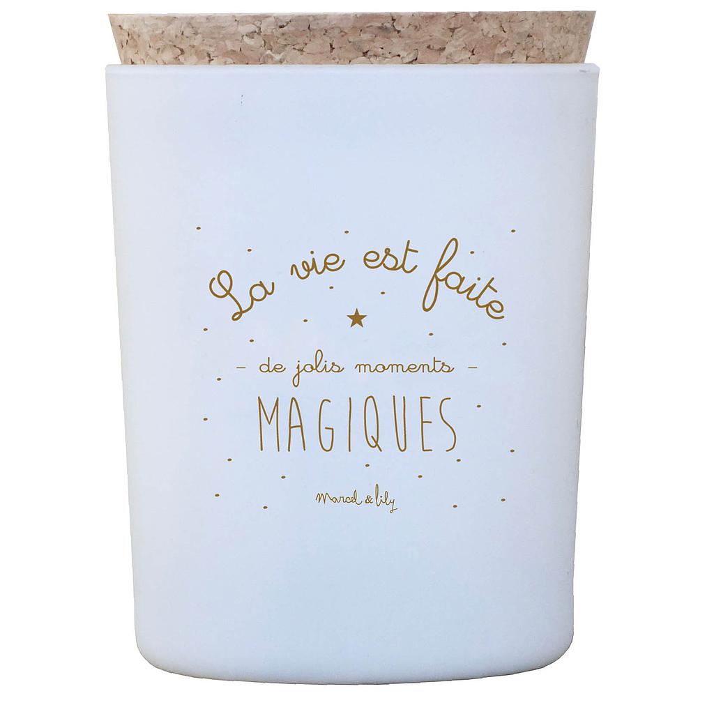 Bougie  "La vie est faite de jolis moments magiques" - Pistache / Amande