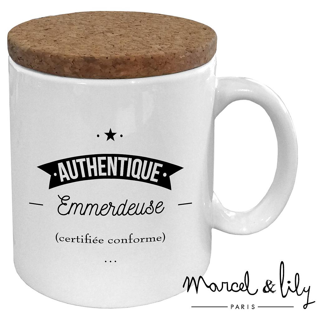 Mug avec son couvercle en liège  "Authentique Emmerdeuse certifiée conforme"