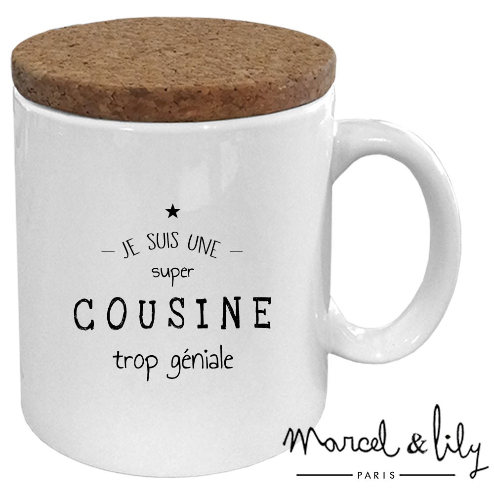 Mug avec son couvercle en liège  "Je suis une Cousine trop géniale"