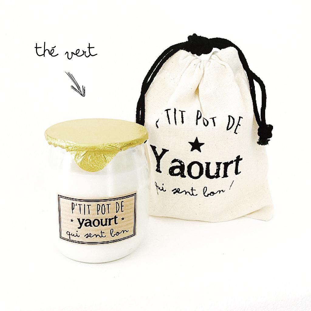 Bougie P'tit pot de yaourt au thé vert