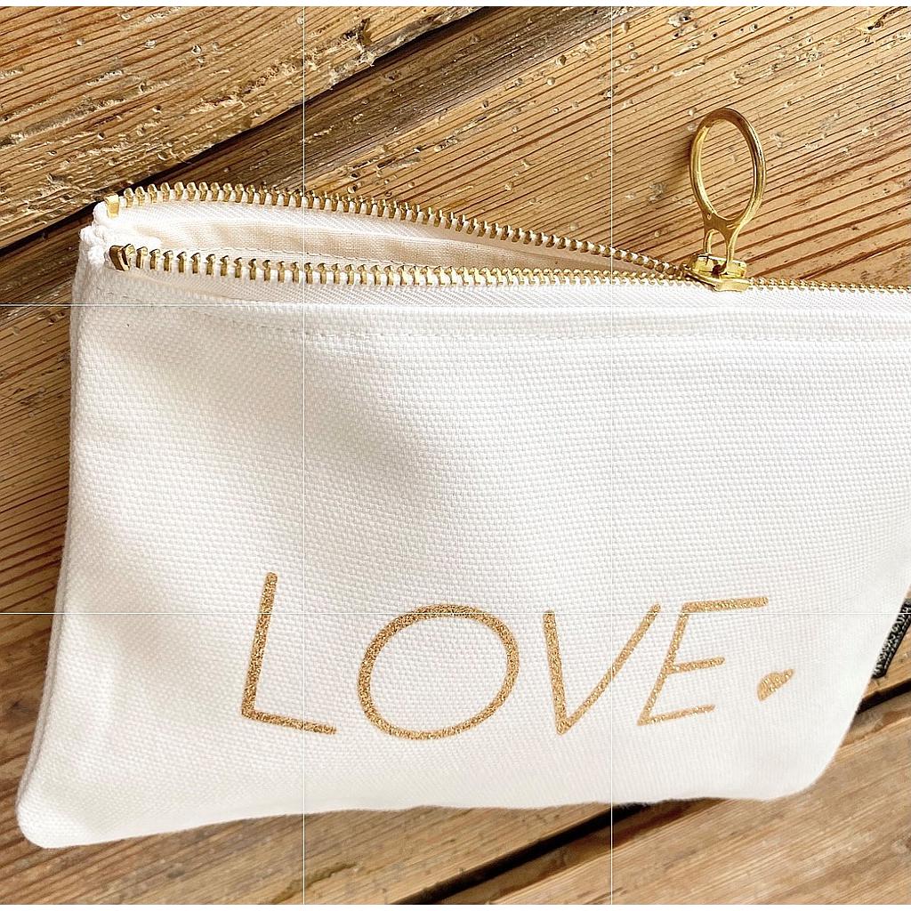 Trousse milk " love "