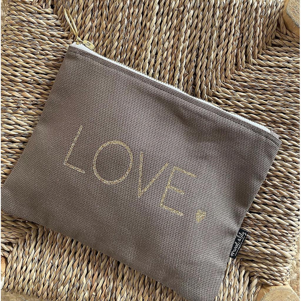 Trousse warm taupe "LOVE"