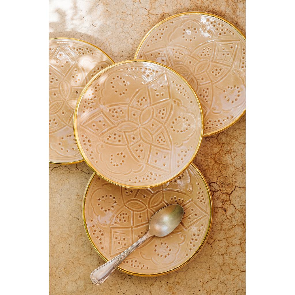 Assiette Empreinte sahara gold