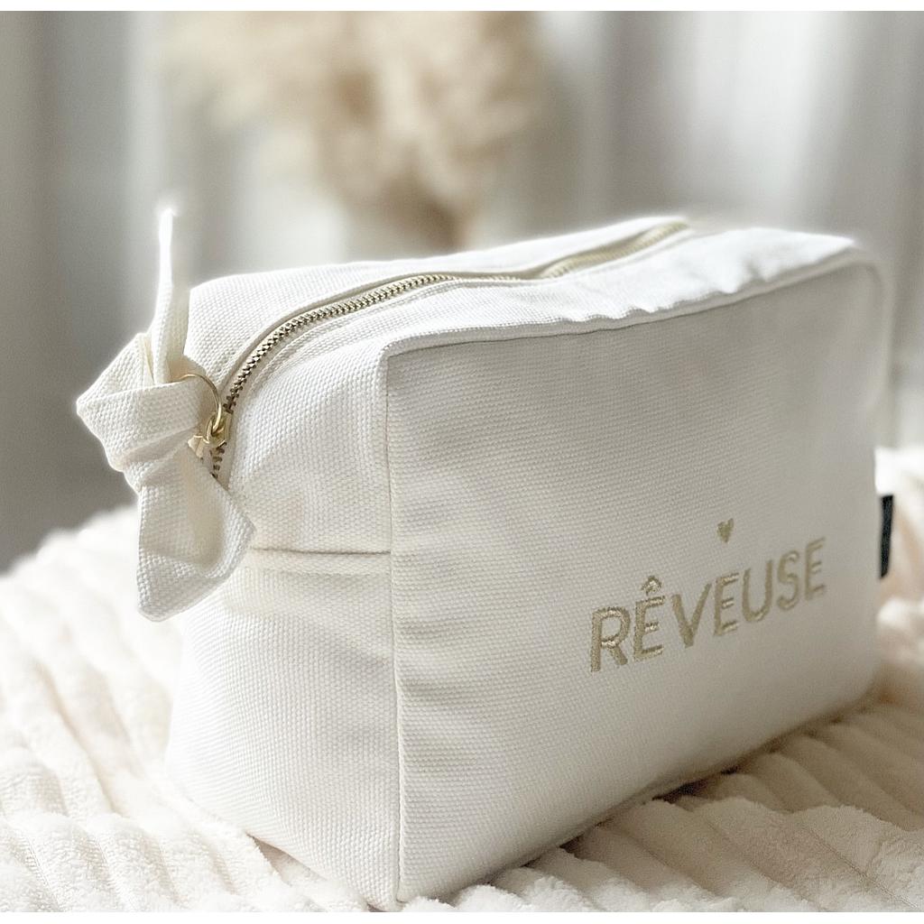 Grande Trousse de toilette brodée "Rêveuse" Milk
