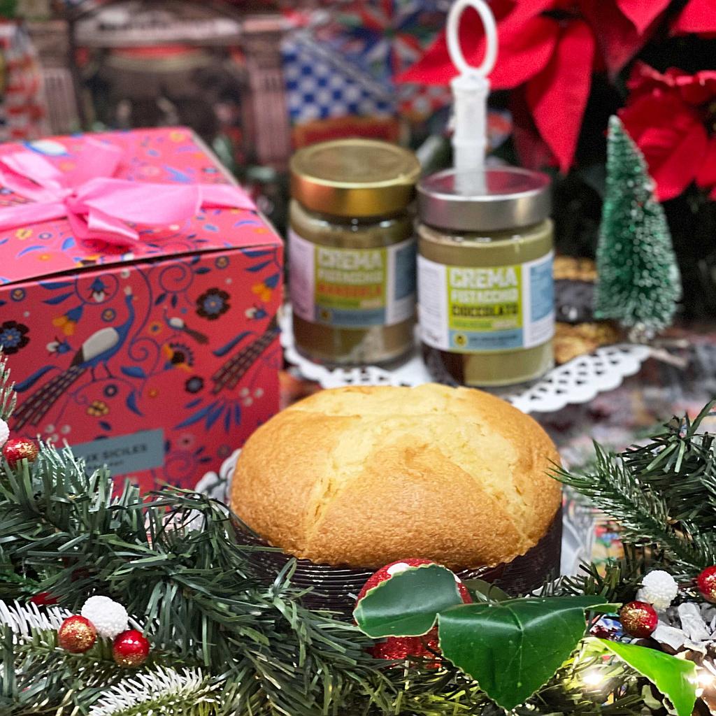 Boîte cadeau: 1 Pandorato + 1 pot de Crème Pistache et Chocolat + 1 pot de Crème Pistache et Amande + 1 pot de gélée de mandarine offert